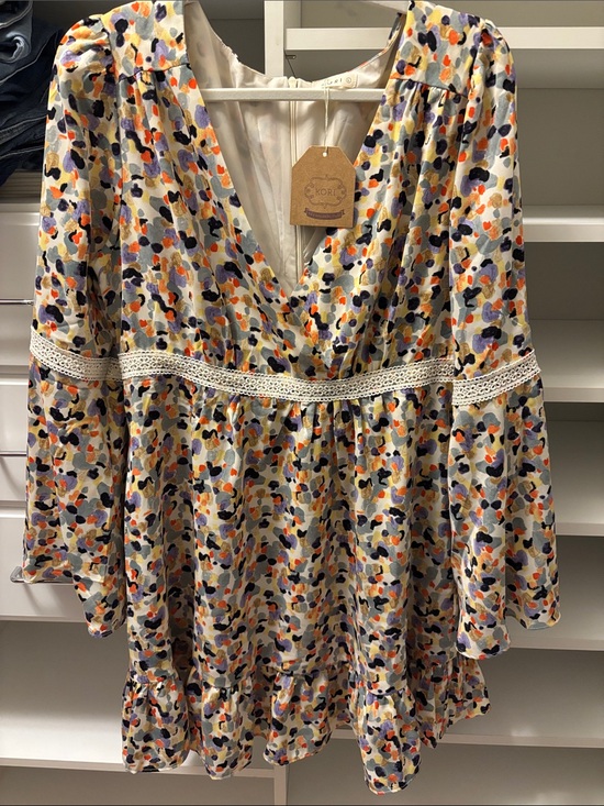 Kori Dresses & Skirts - Kori Multicolor Floral Print Long Sleeve Dress with Lace Trim